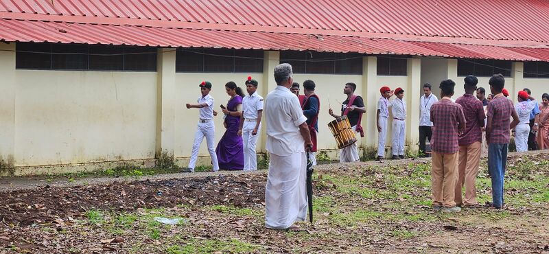 പ്രമാണം:17038- praveshnolsavam2024.5.jpg.jpeg