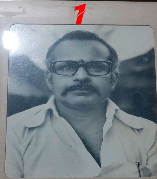 പ്രമാണം:18571-hm 1.jpg