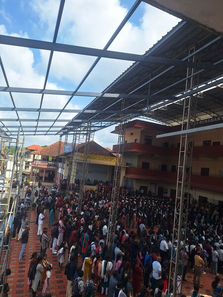 പ്രമാണം:2025 പ്രവേശനോത്സവം 3.jpeg