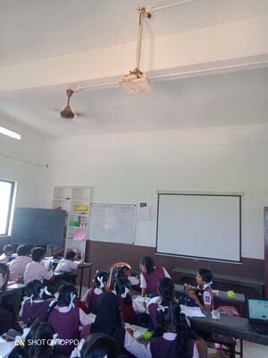 22032-classroom (1).jpg