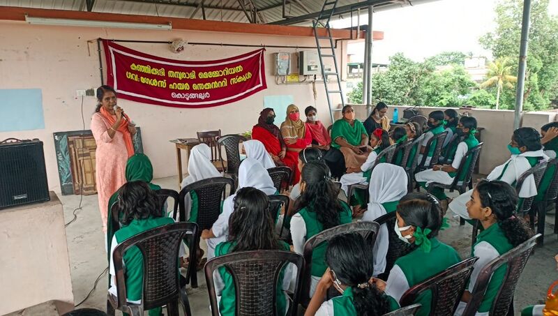 പ്രമാണം:23013-drama club.jpeg