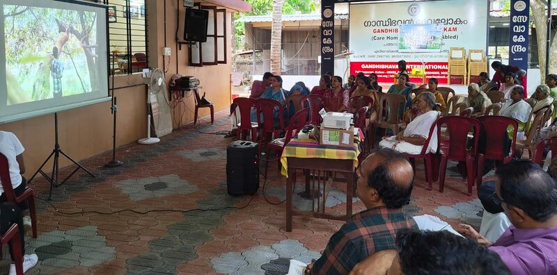 പ്രമാണം:38032 pta gandhibhavan2.jpg