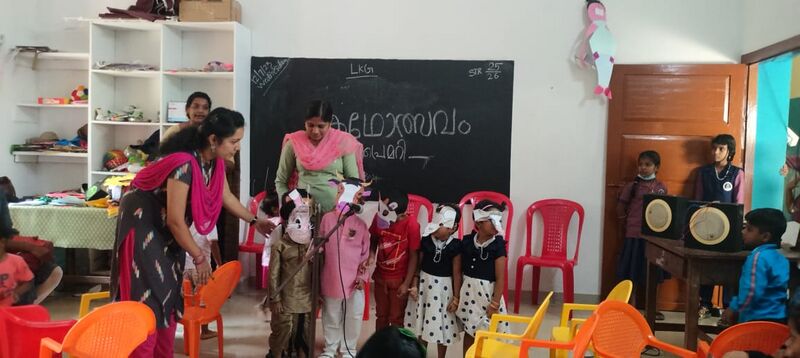 പ്രമാണം:42085 prepri2.jpg