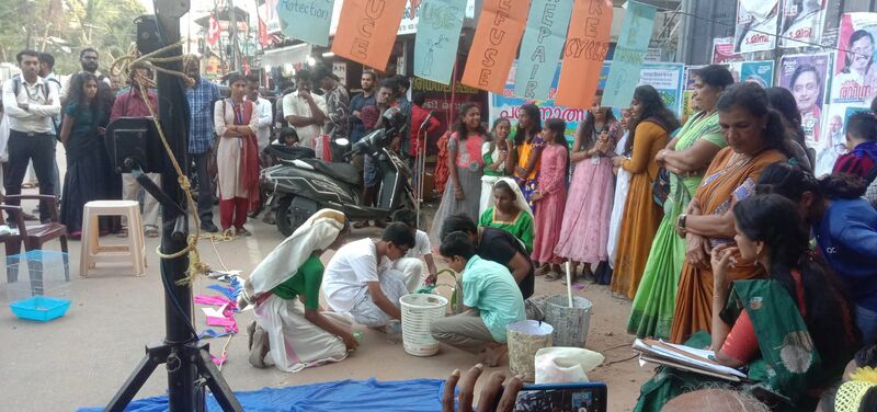 പ്രമാണം:43008 padanolsavam.jpg