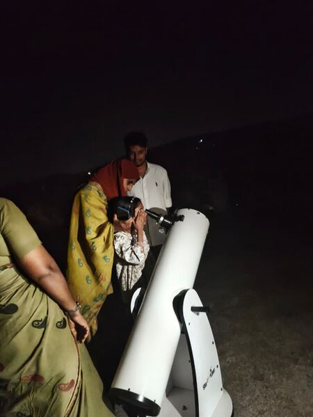 പ്രമാണം:48140 vananireekshanam.jpeg