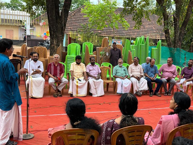 പ്രമാണം:Anniversery suhrithsammelanam 23064.jpg