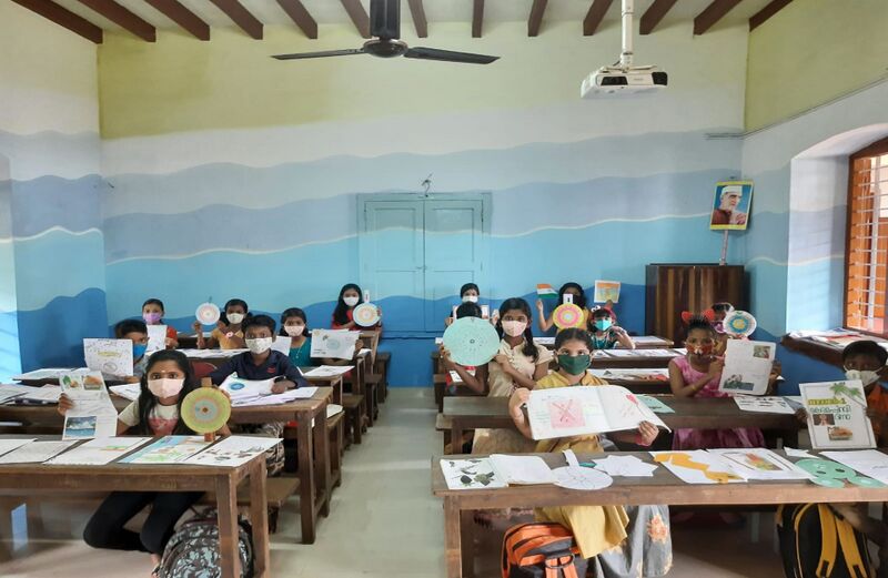 പ്രമാണം:BS21 TSR 22222 4.jpg