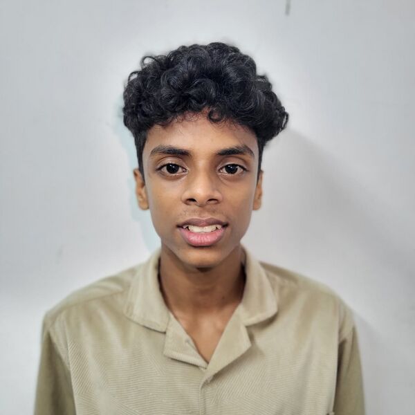 പ്രമാണം:Kkd-lk-camp24-A 35 NENVIN GANESH.jpg