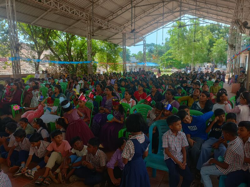 പ്രമാണം:12031 kuttamath praveshnolsavam 202661.jpg