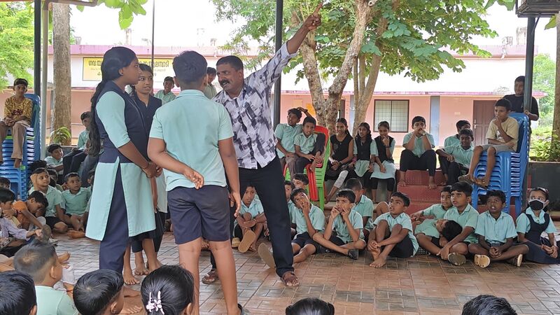 പ്രമാണം:12343-vayana3.jpg