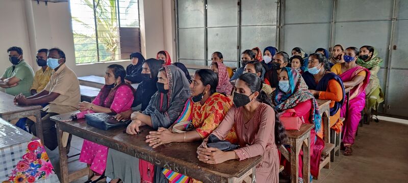 പ്രമാണം:15051 class pta 6yi.jpg