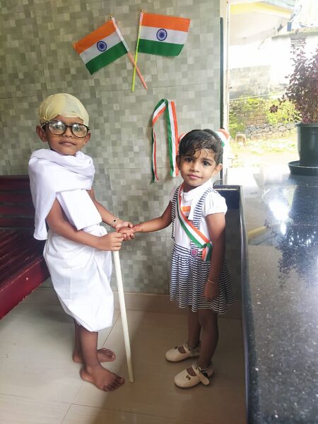 പ്രമാണം:18402 gandhijayanathi 2021-22 2.jpg