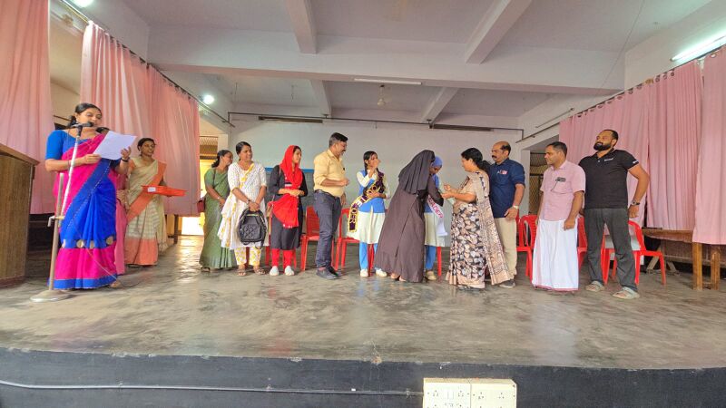 പ്രമാണം:23080 election.jpg