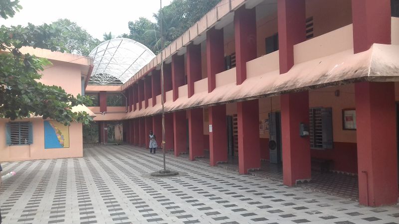 പ്രമാണം:32057 4.jpg