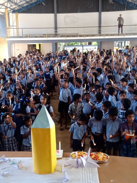 പ്രമാണം:34007 Hiroshima.jpg