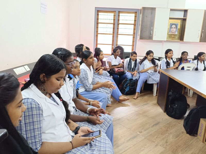 പ്രമാണം:43059 4.jpg