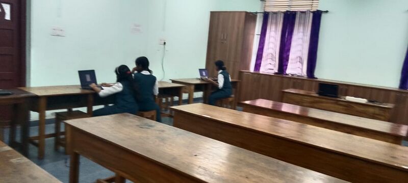 പ്രമാണം:43085-e election8.jpeg