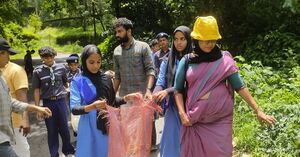 16042 paristhidhidinam25 2.jpg