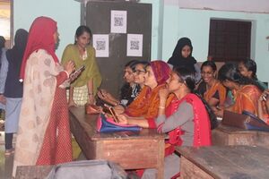 16064 smart mom4.resized.JPG