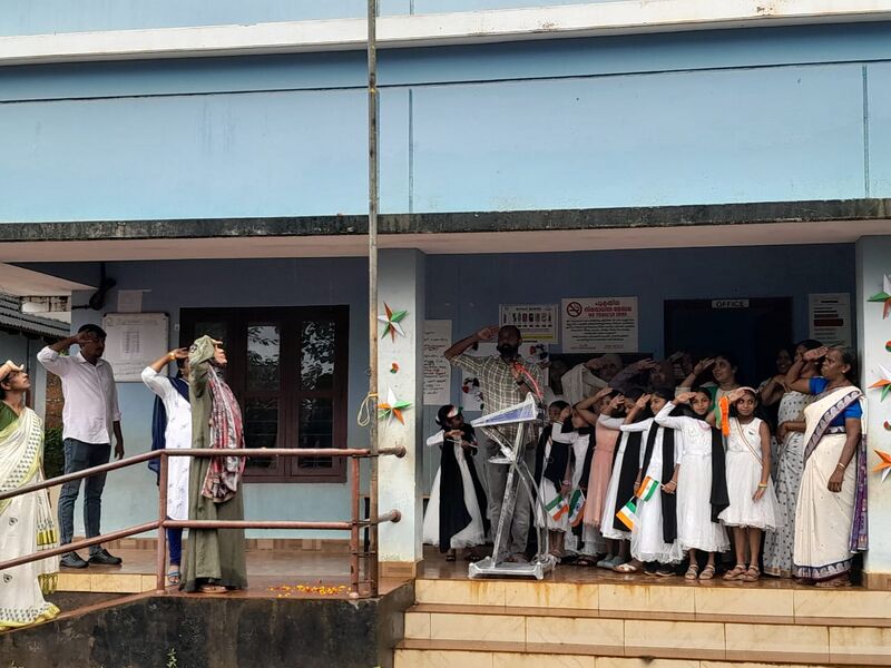 പ്രമാണം:19826 aug15 2.jpeg