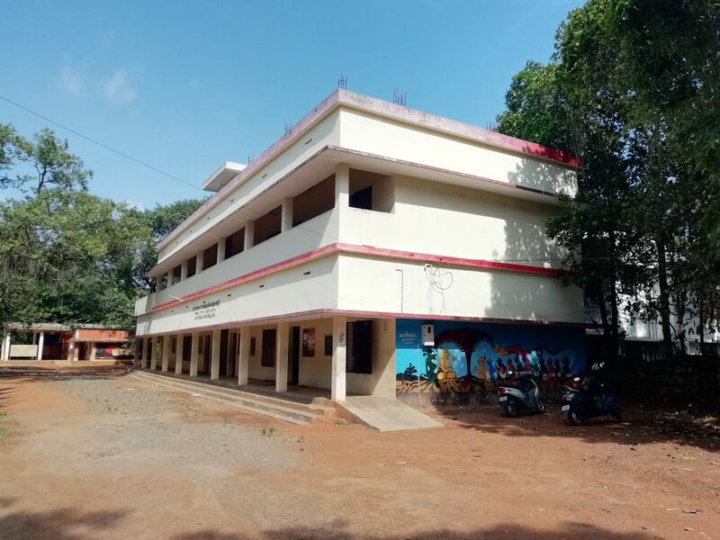 പ്രമാണം:20064-ghskodumunda.jpg