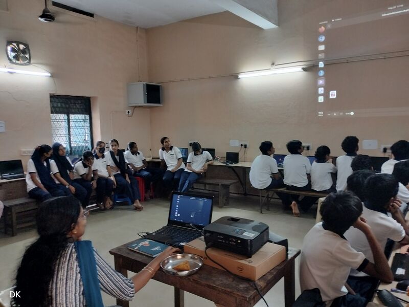 പ്രമാണം:24043 LK CAMP 3.jpg