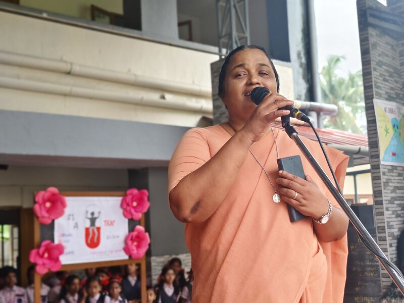 പ്രമാണം:26342 antidrug4.jpg