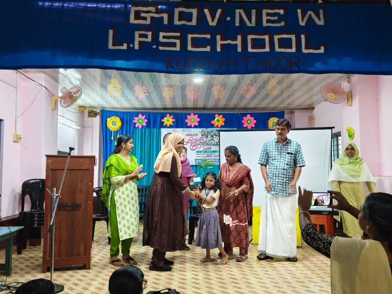 പ്രമാണം:29228 papa8.jpg