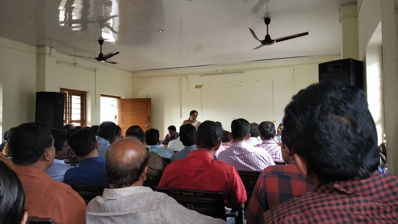 പ്രമാണം:30065 215 panch.jpg