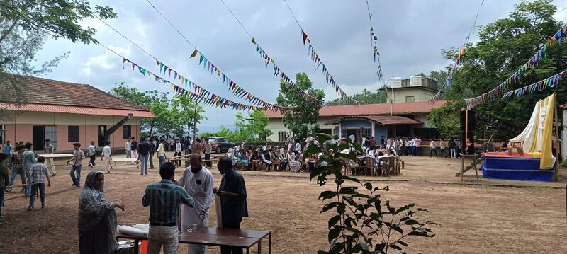 പ്രമാണം:Praveshanotsavam 16073(2024-25).jpg