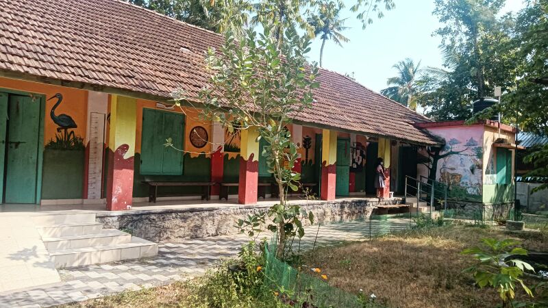 പ്രമാണം:School new.jpeg