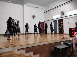 14017 lahari reel.jpg