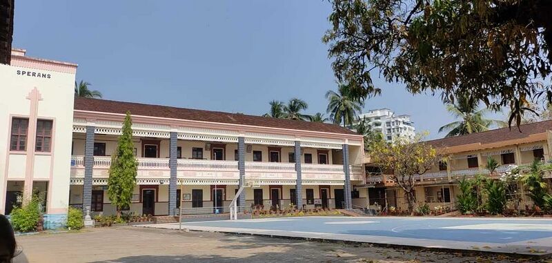 പ്രമാണം:17011-school.jpg
