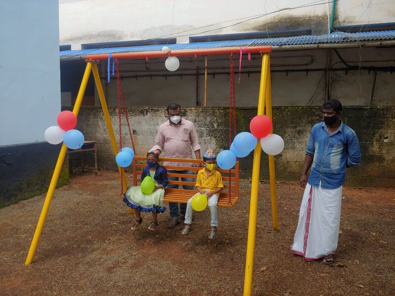 പ്രമാണം:18530-School Park 1.jpeg