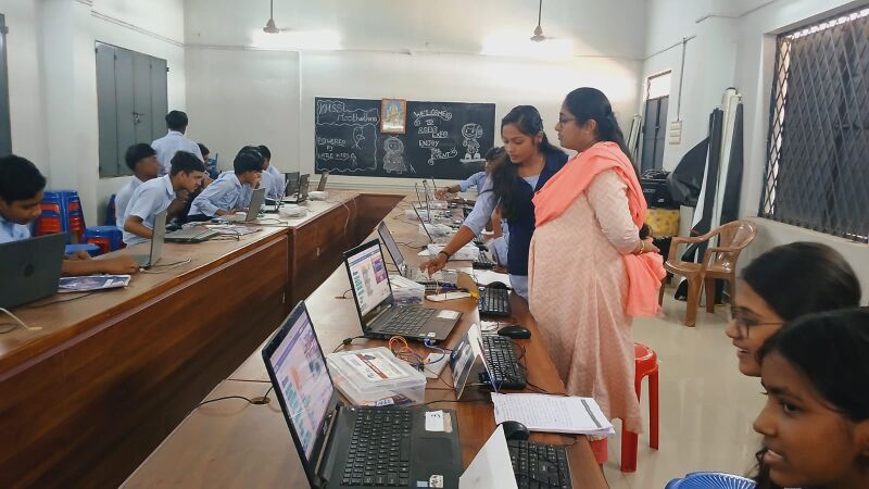 പ്രമാണം:21060 lk evaluation1.jpg