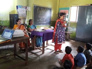 21302-Engclub2019 03.jpg