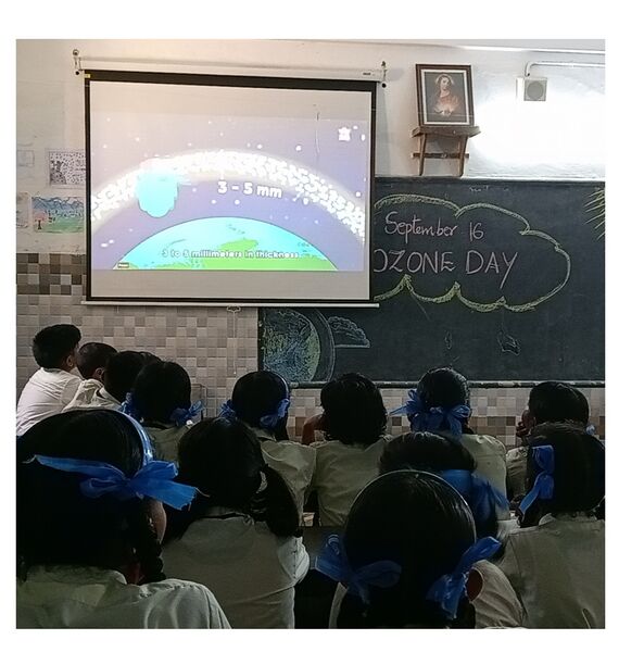 പ്രമാണം:26543 digitalclass 2.jpg