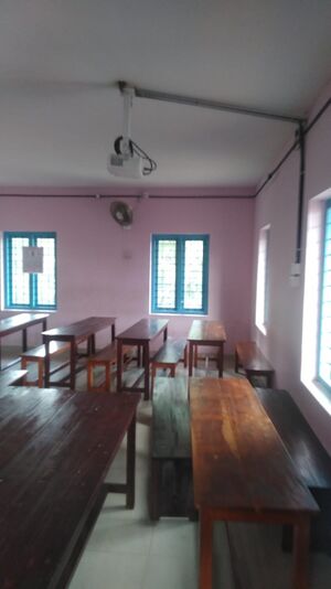 27203 HITECH SCOOL 4.jpg