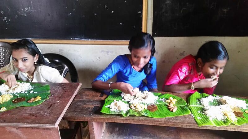 പ്രമാണം:35231 onam19 11.jpg