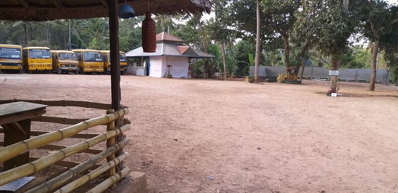 പ്രമാണം:42372 sadanathil ground.jpg