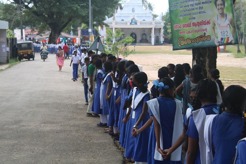 പ്രമാണം:Lahari changala (1) 35052.JPG