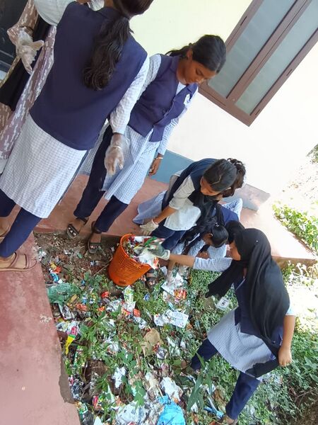 പ്രമാണം:12069 sanitation3.jpg