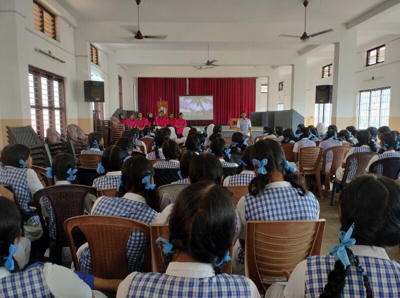 പ്രമാണം:16002 SarvamAI 9.jpeg