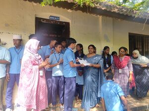 23014 lkuniform1.jpg