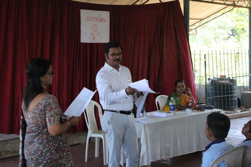 പ്രമാണം:26056 നൈതികം2.JPG