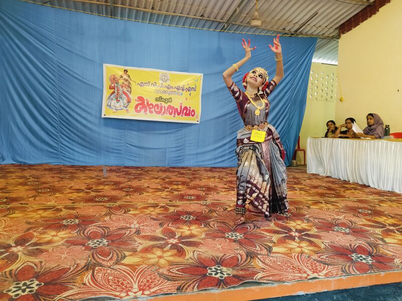 പ്രമാണം:41034 kalolsavam 2025 1.jpg