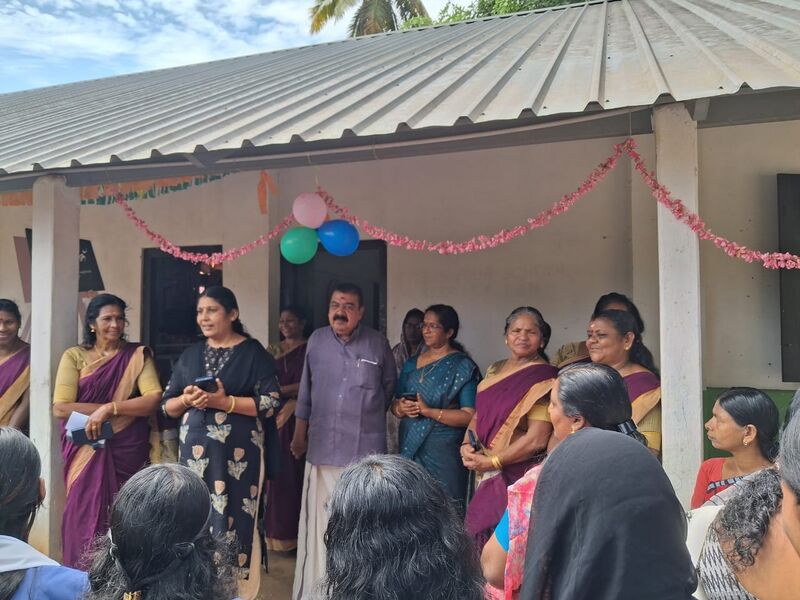 പ്രമാണം:41095-ma care center -25-2.jpg