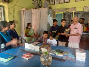 42024 buddingwriters.jpg