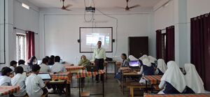 47064 class for up2.jpg