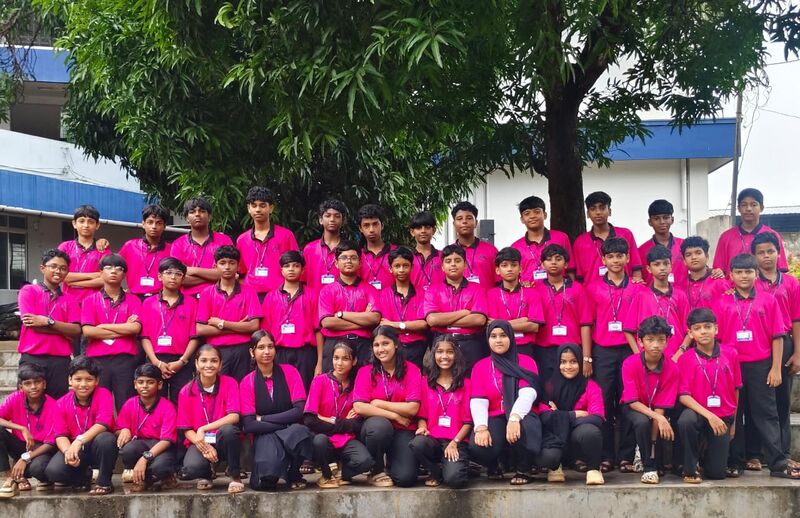 പ്രമാണം:LITTLE KITE 2025-2028 BATCH .jpg